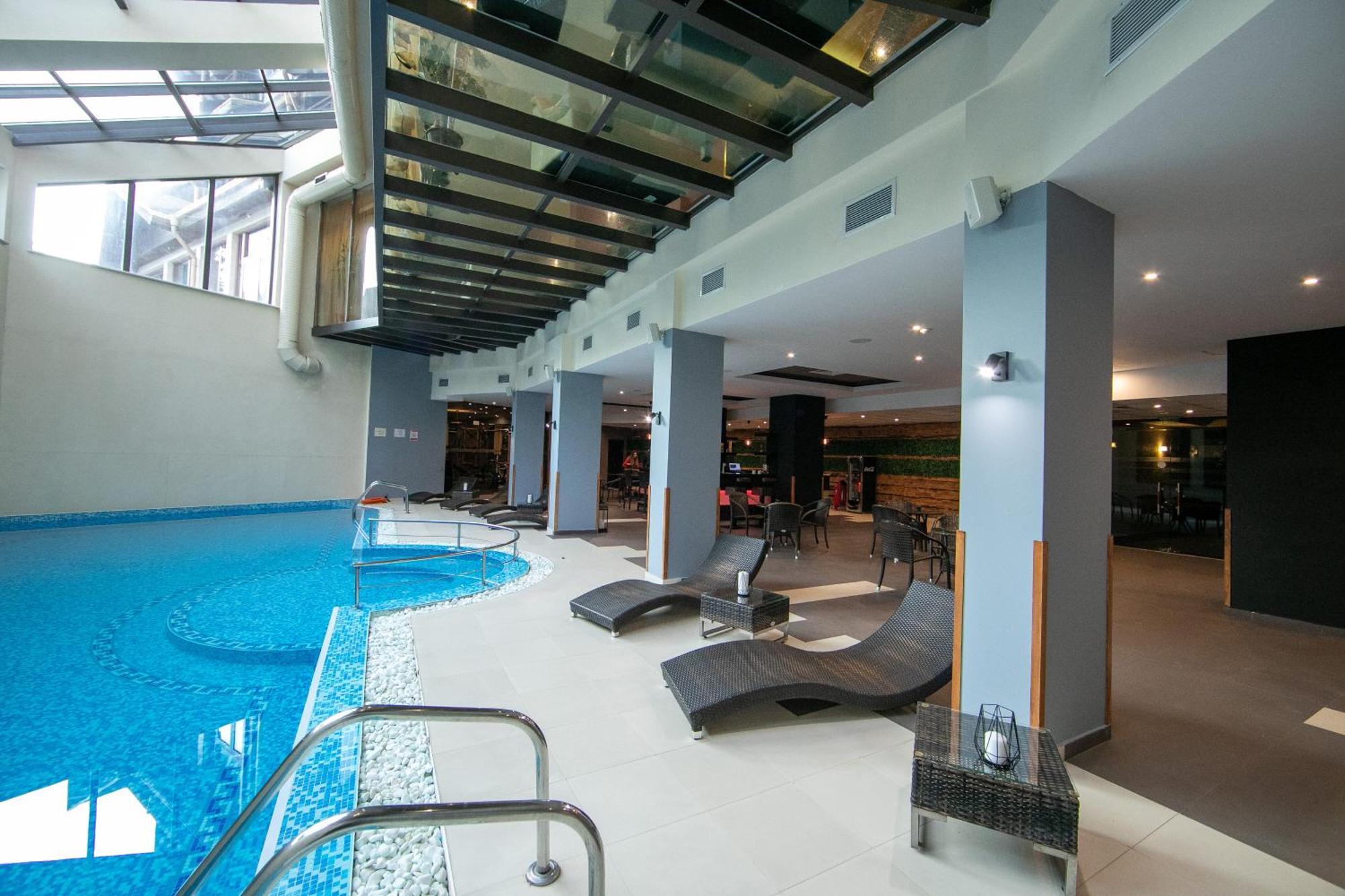 Hotel Iceberg Borovets Exterior photo