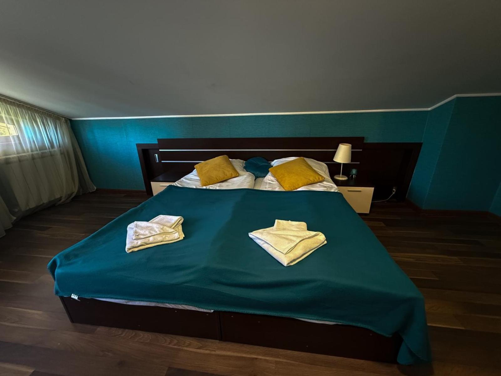 Hotel Iceberg Borovets Exterior photo